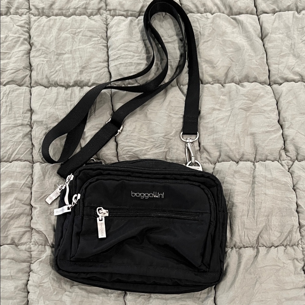 Baggallini Triple Zip Crossbody Bag